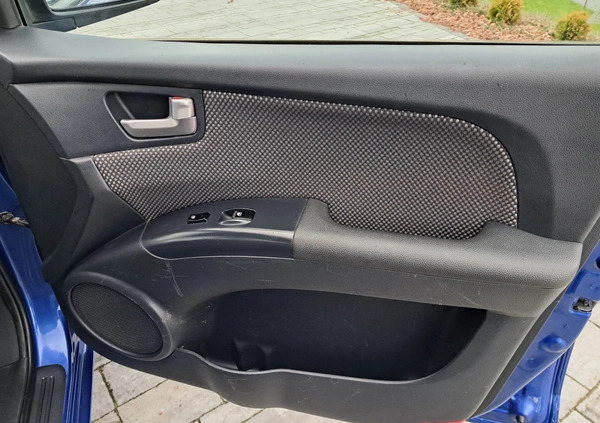 Kia Sportage cena 21900 przebieg: 165215, rok produkcji 2005 z Tarnów małe 596